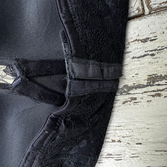 Torrid Black Strapless Push Up Bra Multiway Size 46C No Straps Underwired - Picture 6 of 8